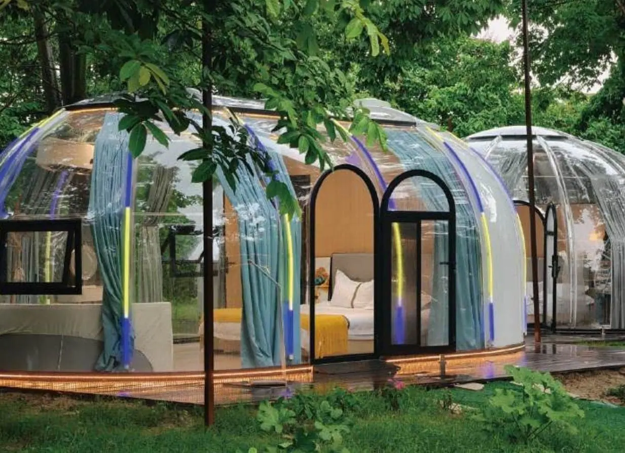 C2 dome house exterior